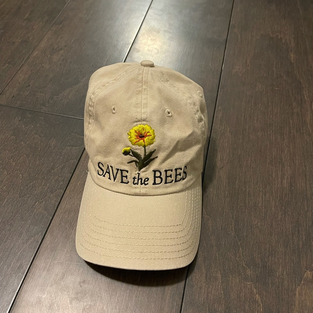 women’s baseball hat